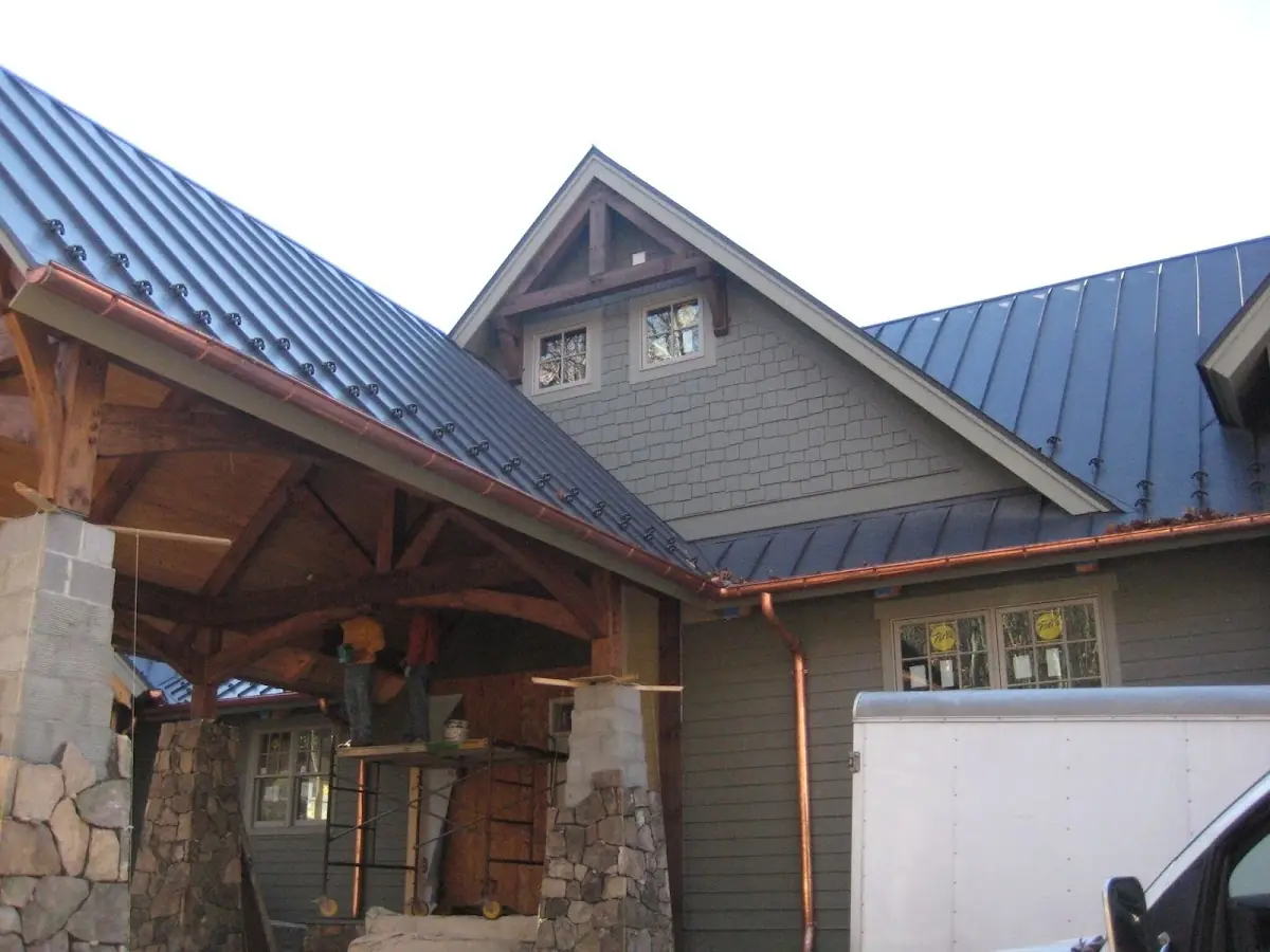 Craftsman Roofing team delivering quality roofing work in Maple Ridge
